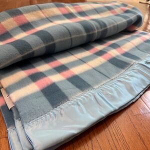 Vintage JCPenney Golden Dawn Plaid Pink Blue Wool Blend 72" x 90" NOS Satin Edge